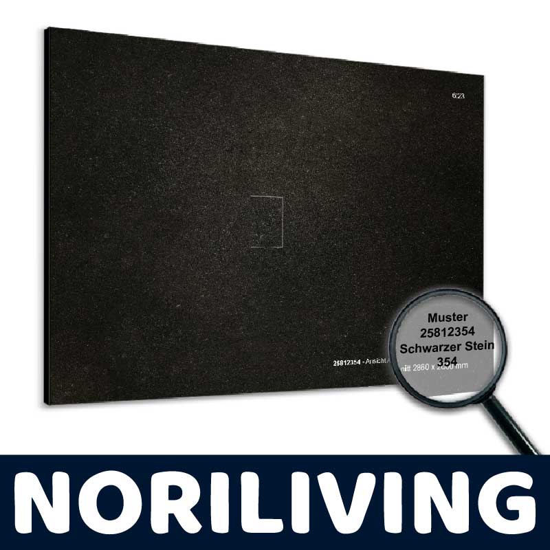 Schwarzer Stein Musterplatte 25812354 von Noriliving - 354mm x 2860mm x 2060mm Musterplatte aus schwarzem Stein mit der Nummer 25812354 von Noriliving, vergrößert dargestellt mit einer Lupe