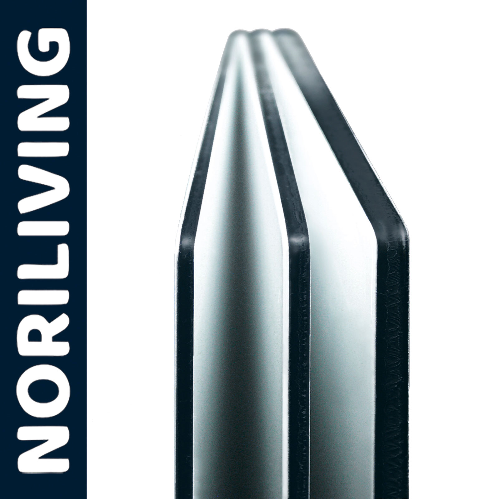 Nahaufnahme einer robusten Aluminium-Verbundplatte von NORILIVING mit dreischichtiger Struktur